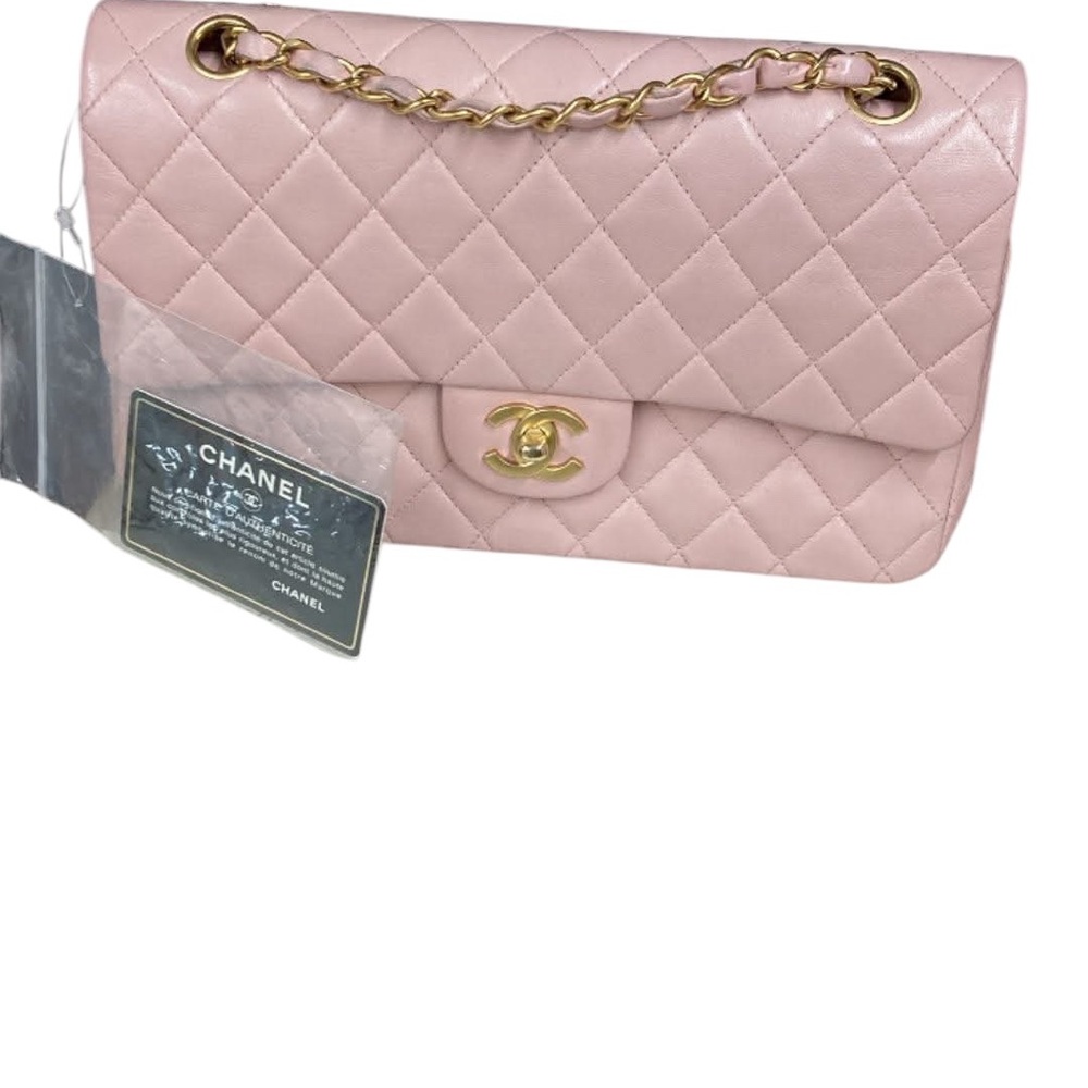 SOLD🚨 Chanel Pink Quilted Leather Bag Preloved
